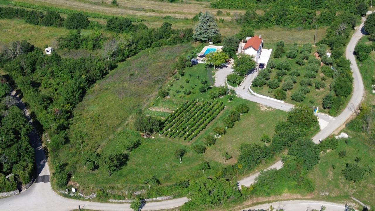 Casa Di Oliva-House With Heated Pool & Jacuzzi In Trilj, Croatia Villa Exterior photo